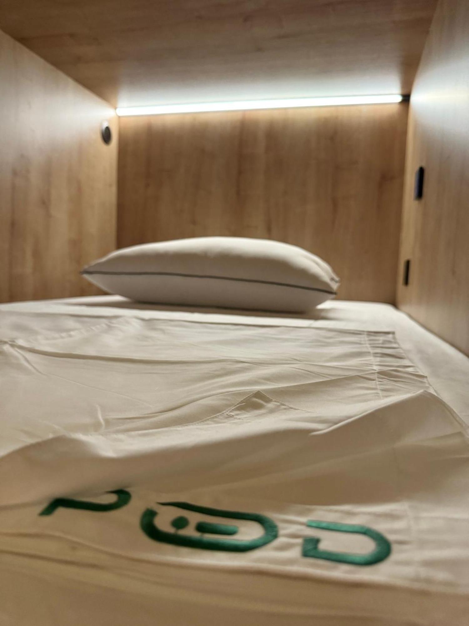 The Pod Suite Hostel Village Valencie Exteriér fotografie