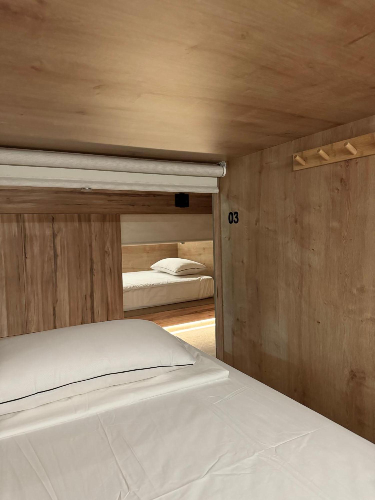 The Pod Suite Hostel Village Valencie Exteriér fotografie